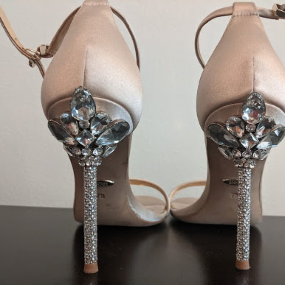 7.5 | Badgley Mischka | Jeweled Nude Stilettos